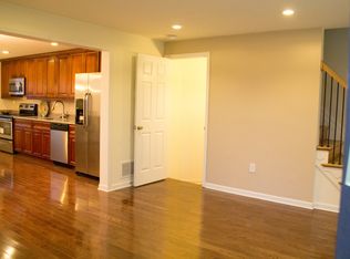 660 Kingston Rd, Middle River, MD 21220