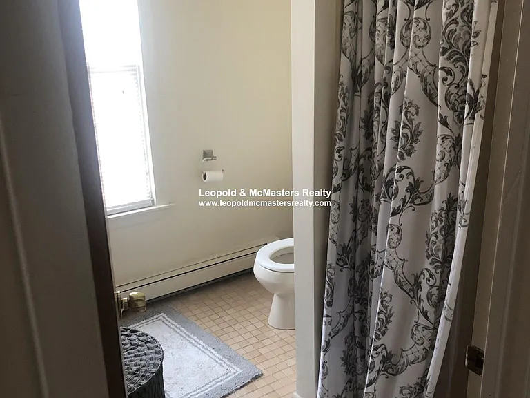 59 Waverly St #1 — Photo 25