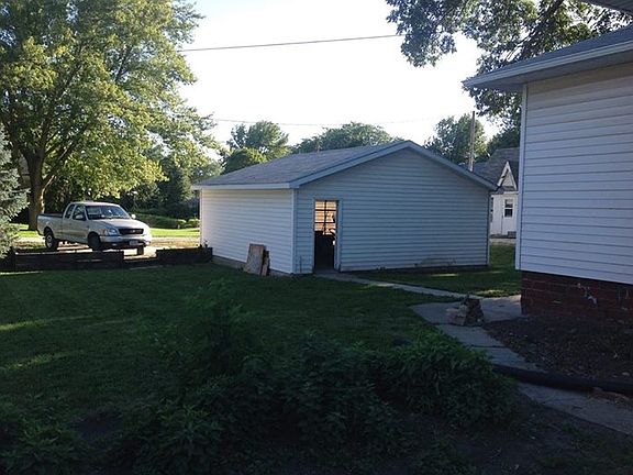 Garage (alley access)