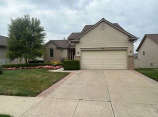 2191 Barclay Ave, Shelby Township, MI 48317