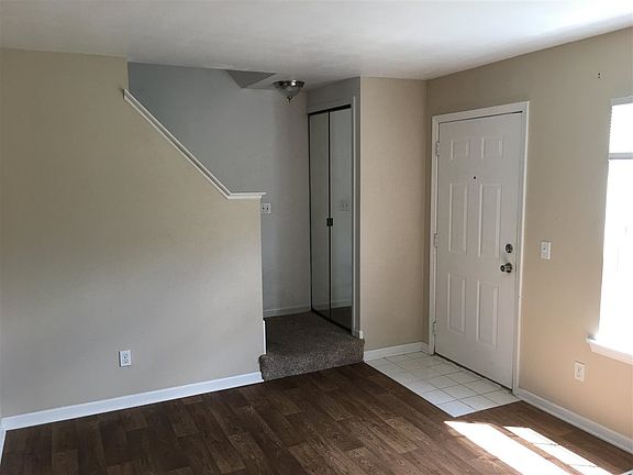 4th image of 6318 Beechfield Dr