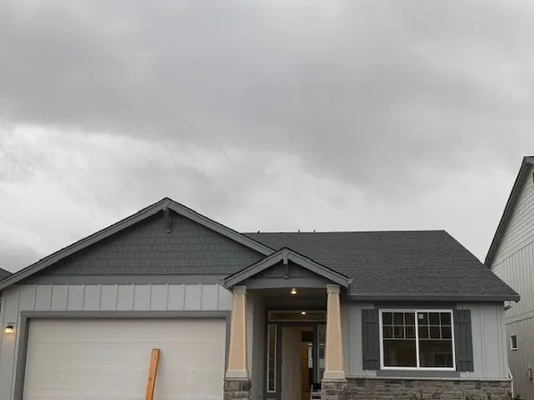 31068 NW Moon St, North Plains, OR 97133