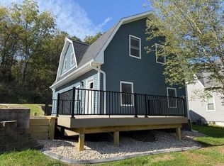 55 2nd St, New Glarus, WI 53574