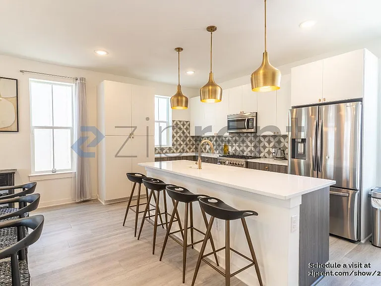 Kitchen (2nd Floor)