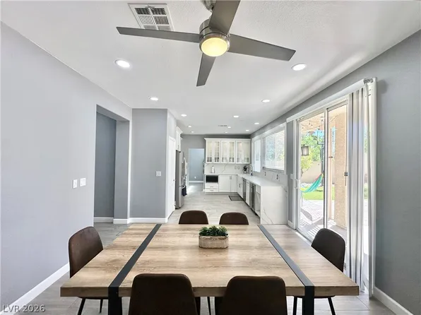 9701 Ann Arbor Ln, Las Vegas, NV 89134