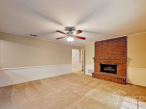 5th image of 1761 Alder Dr