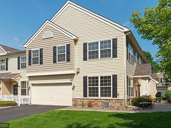2nd image of 867 Braunworth Ct