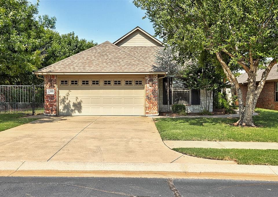 1st image of 17805 Griffin Gate Dr