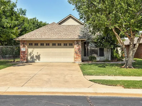 17805 Griffin Gate Dr, Edmond, OK 73012
