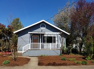 7915 SE Morrison St, Portland, OR 97215