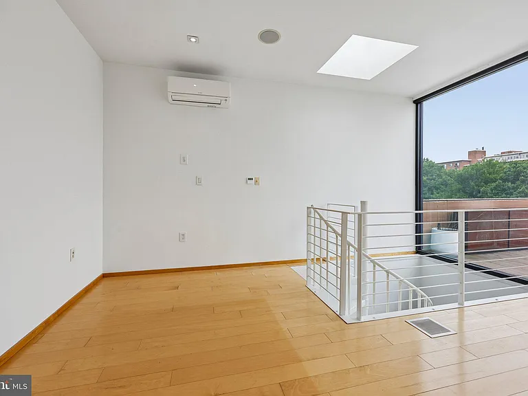 2250 11th St NW #401 — Photo 28