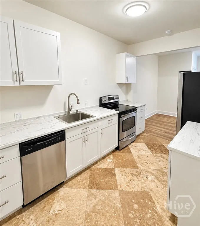 2 bed, 1.0 bath, 950 sqft, $2,000 — Photo 4