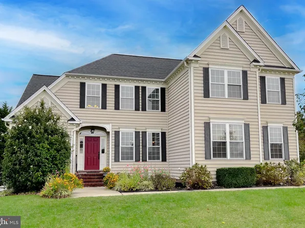 22216 Hanover Dr, Leonardtown, MD 20650