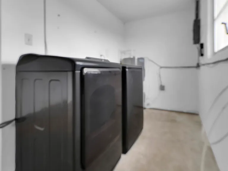 7808 Talisman Dr — Photo 35