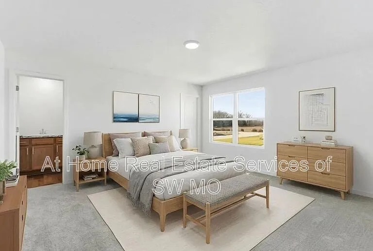 1035 W Madison Dr — Photo 7