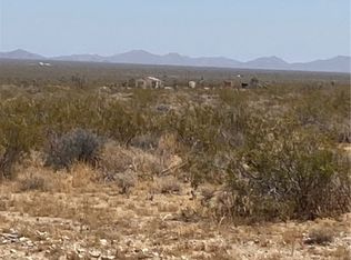 2102B S Wild Bill Rd, Yucca, AZ 86438