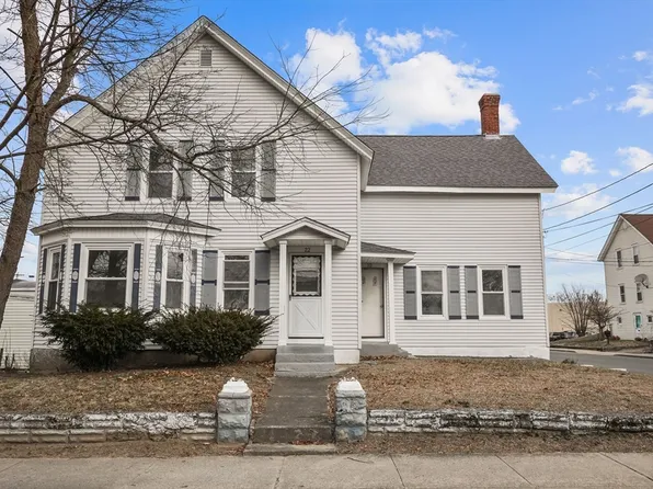 22 Richmond St, Blackstone, MA 01504