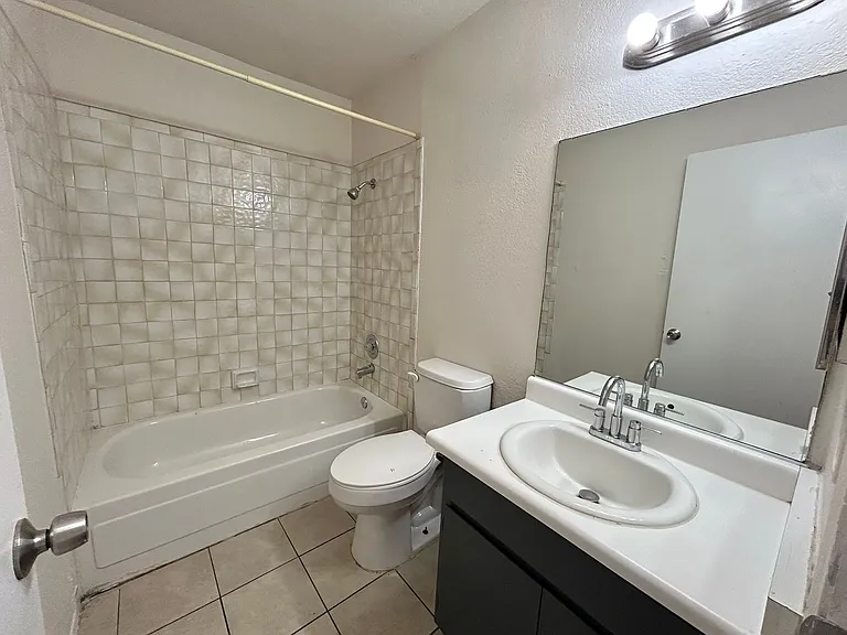 6249 Bellota Dr — Photo 14