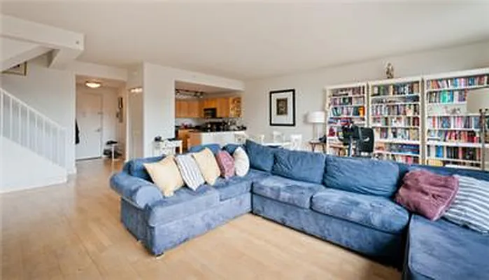 Rented by Living New York | media 20