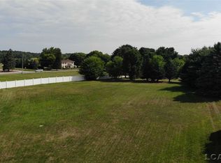 680 Stonecrest, Adrian, MI 49221