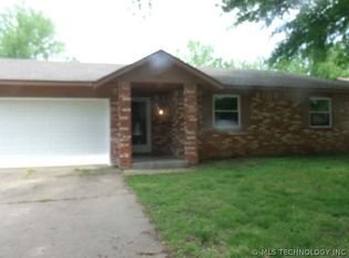 553 E 135th Pl, Glenpool, OK 74033