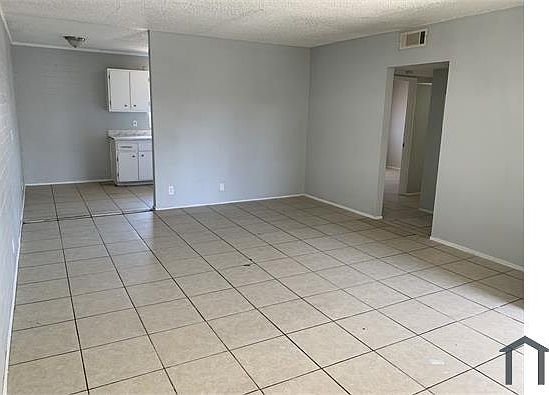 1st image of 2217 Sunrise Ave APT 14