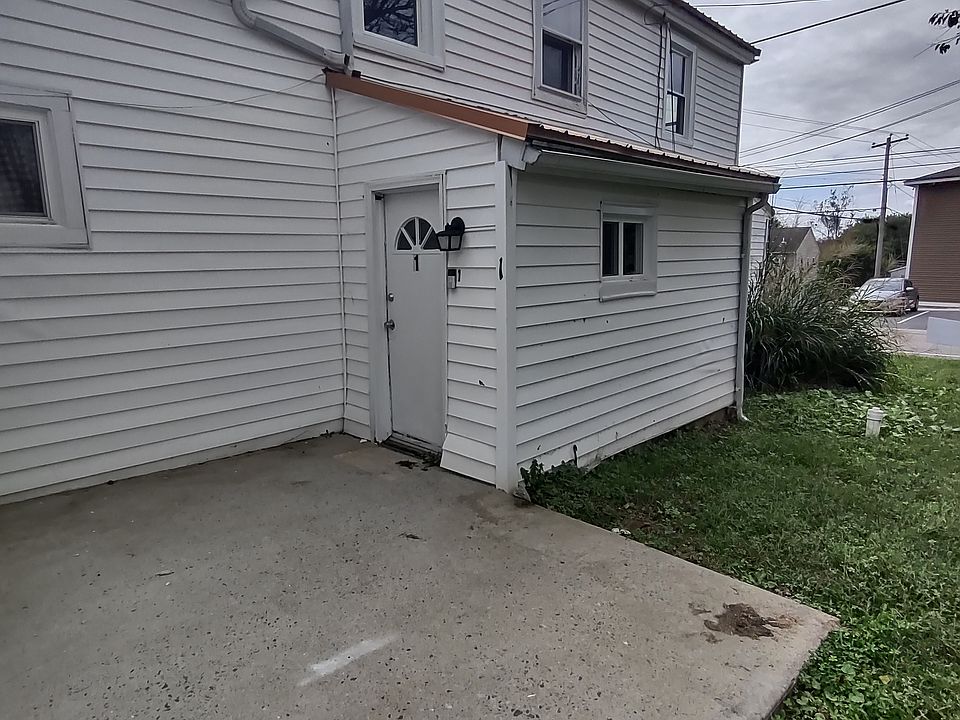 1st image of 266 Cherry Hill Rd APT 1