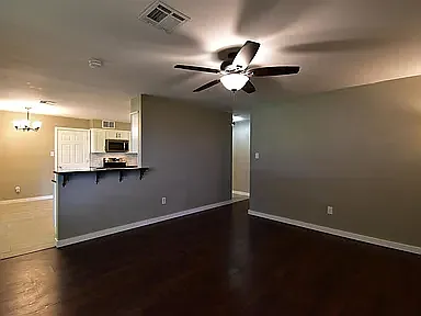 123 SE Surrey Ln — Photo 15