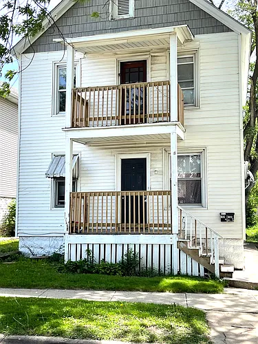 184 N Entrance Ave #2 Photo 1