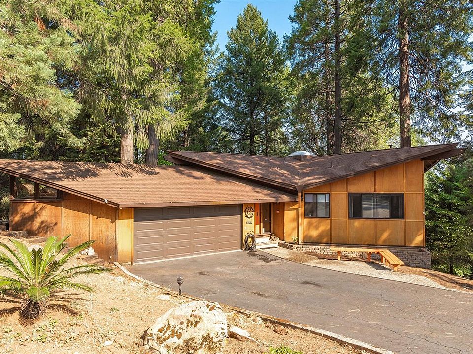 1st image of 16530 Meadow Vista Dr