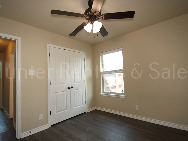 702 W Orion Dr — Photo 20