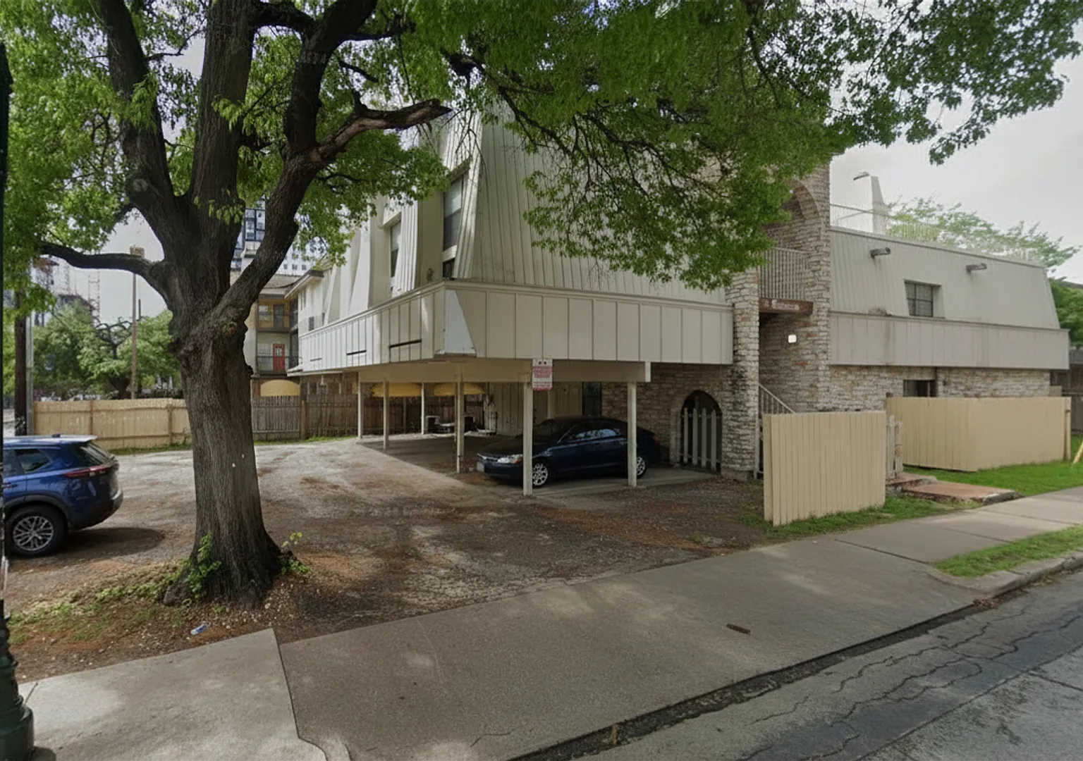 701 W. 25th St. #7 — Photo 2