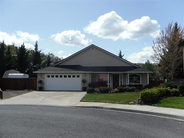 2nd image of 1503 Wildwood Cir
