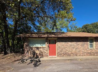 901 Crow Mountain Rd #A, Russellville, AR 72802