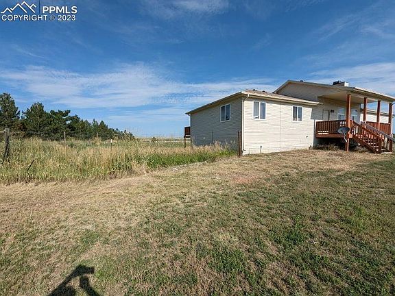 4th image of 8370 Sun Country Dr