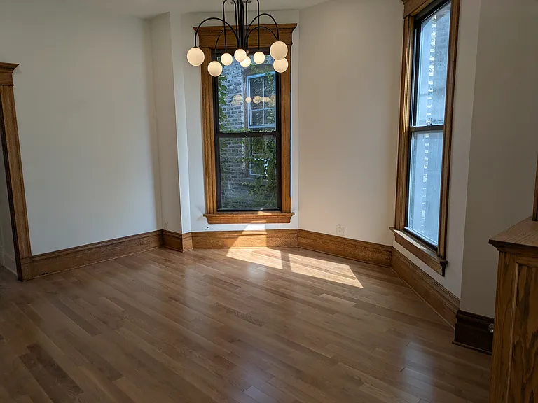 1327 N Maplewood Ave #3 — Photo 5
