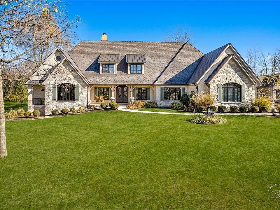 8S351 Oxford Ln, Naperville, IL 60540 | Zillow