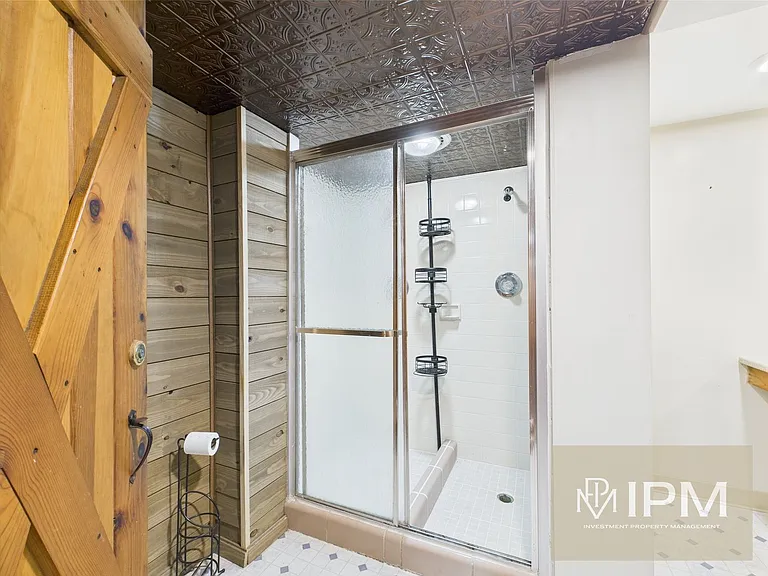 307 N Fayette St — Photo 4