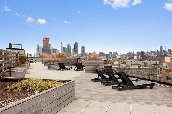 Rented by REAL New York | media 27