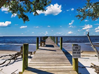223 N Bayshore Dr, Eastpoint, FL, 32328