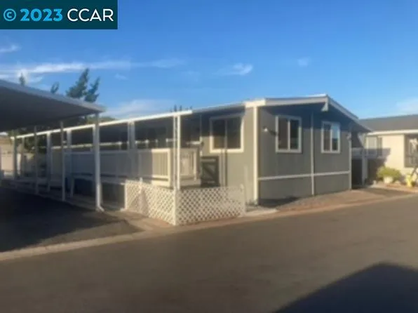 284 Safari Way #209, Martinez, CA 94553