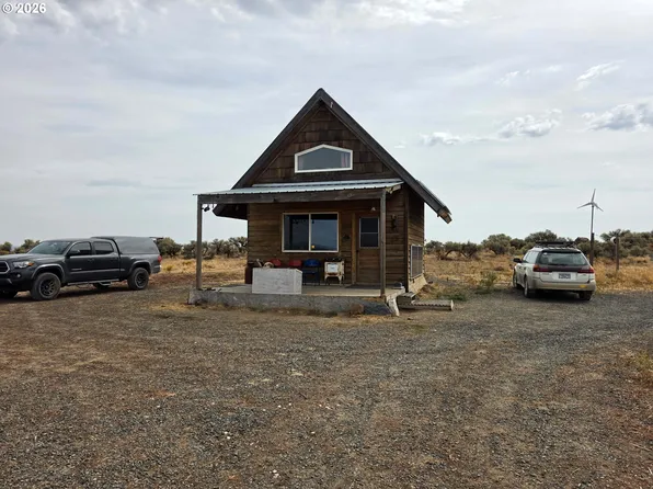 Camplbell Rd, Christmas Valley, OR 97641