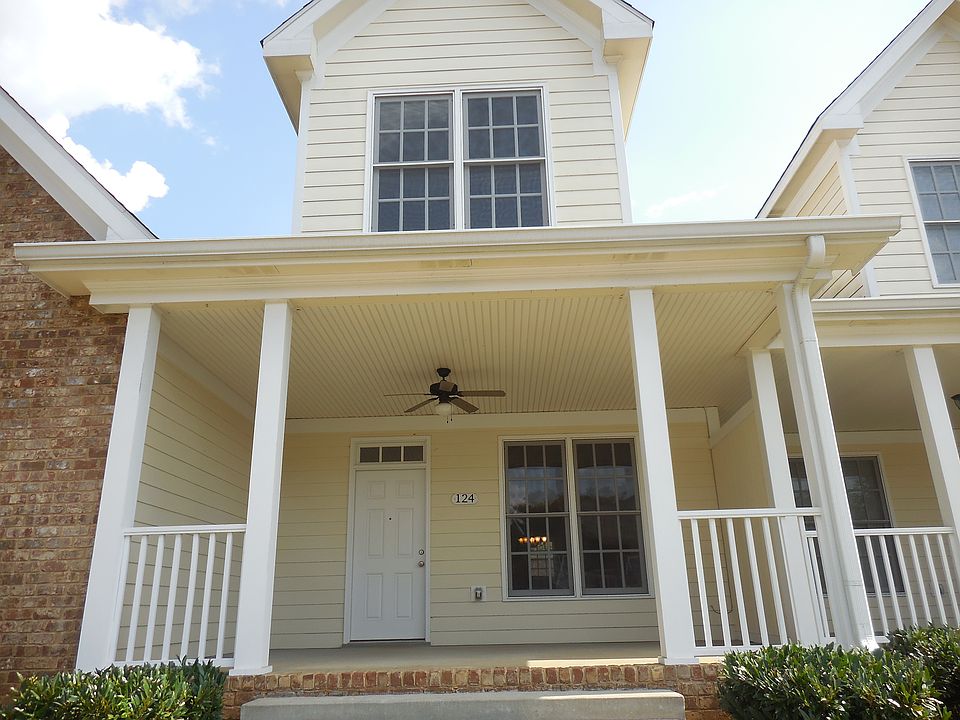 1st image of 124 Bogard Ln