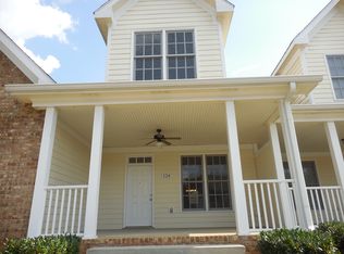 124 Bogard Ln, Clarksville, TN 37040