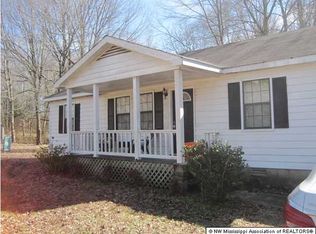 140 Lakeshore Dr, Senatobia, MS 38668