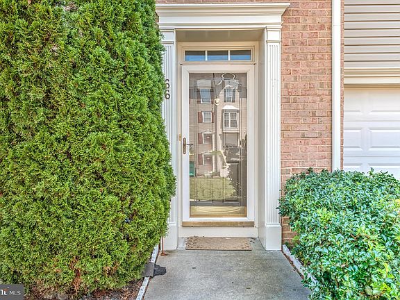 3rd image of 66 Colts Neck Dr