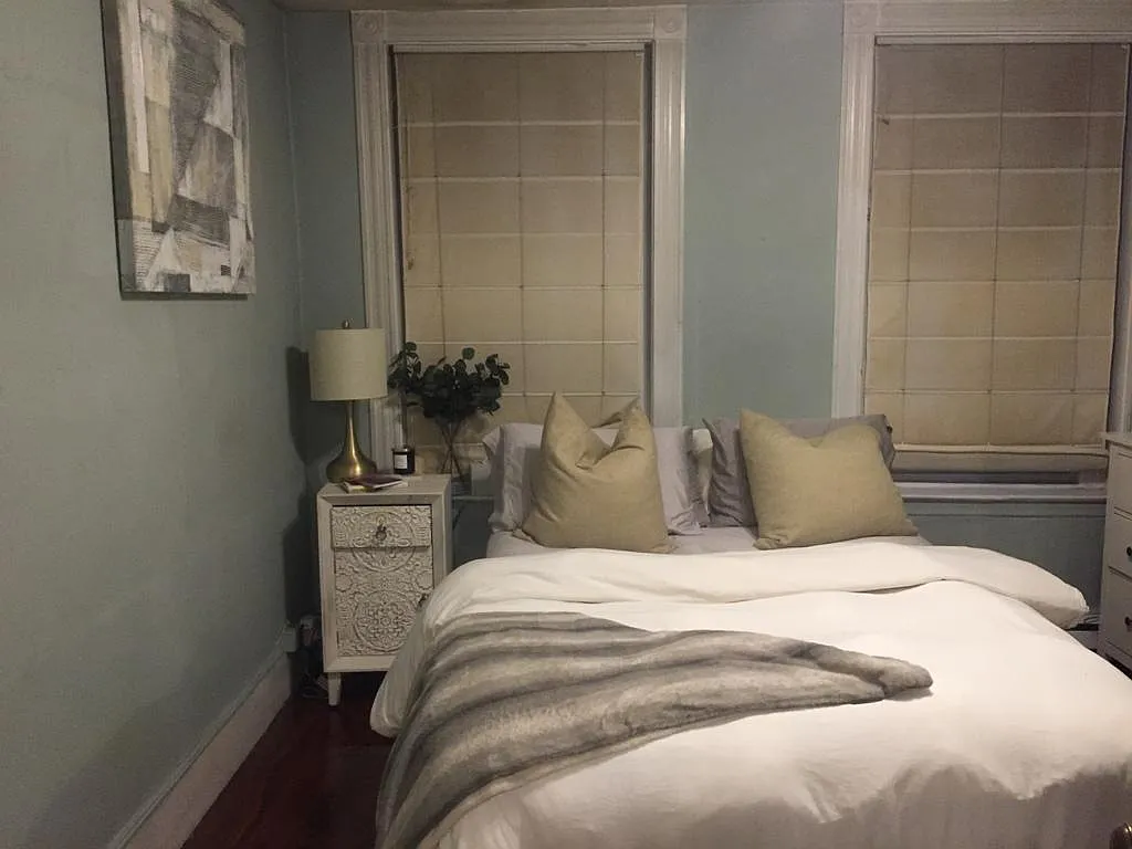 1 bed, $2,400 — Photo 4