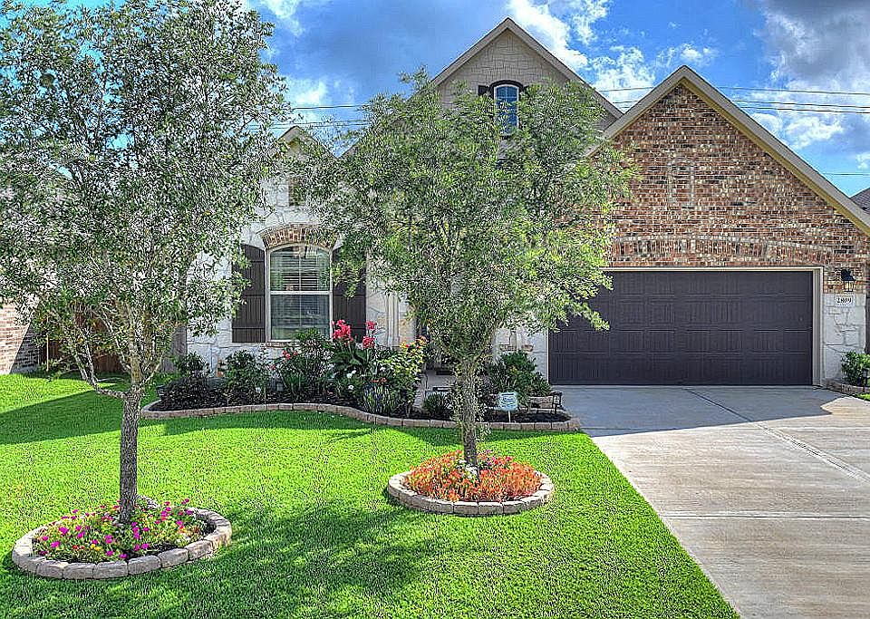 1st image of 2809 Baywater Creek Ln