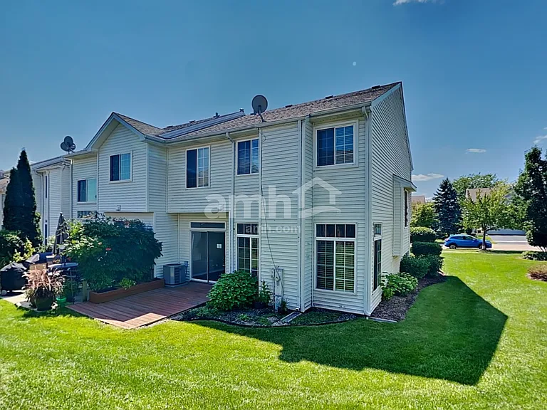 953 Mesa Dr — Photo 21