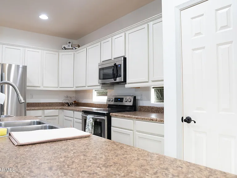 16062 W Tohono Dr — Photo 6